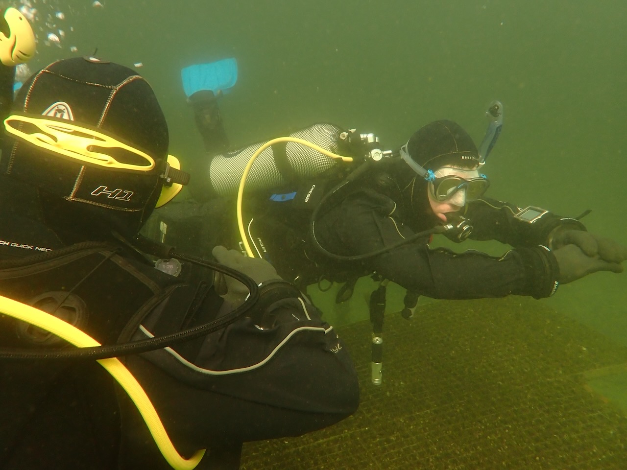 Taucher im Bodensee Tauchlehrerausbildung